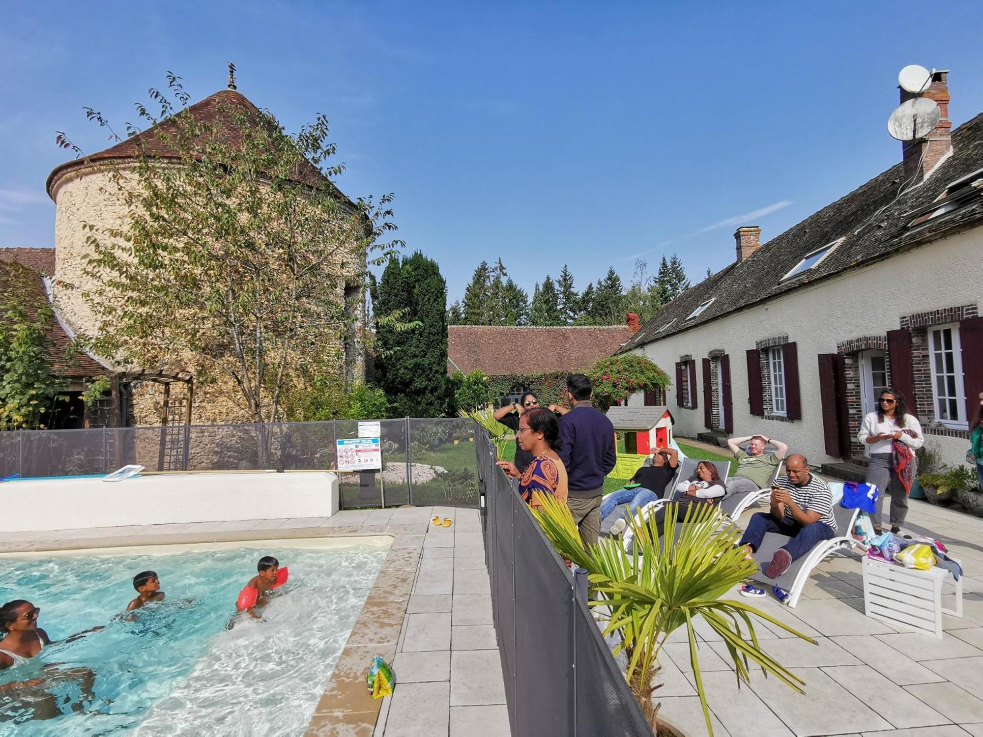 Domaine De Tardais, Ideal Famille Avec Piscine Et Nombreux Loisirs Senonches Exterior foto
