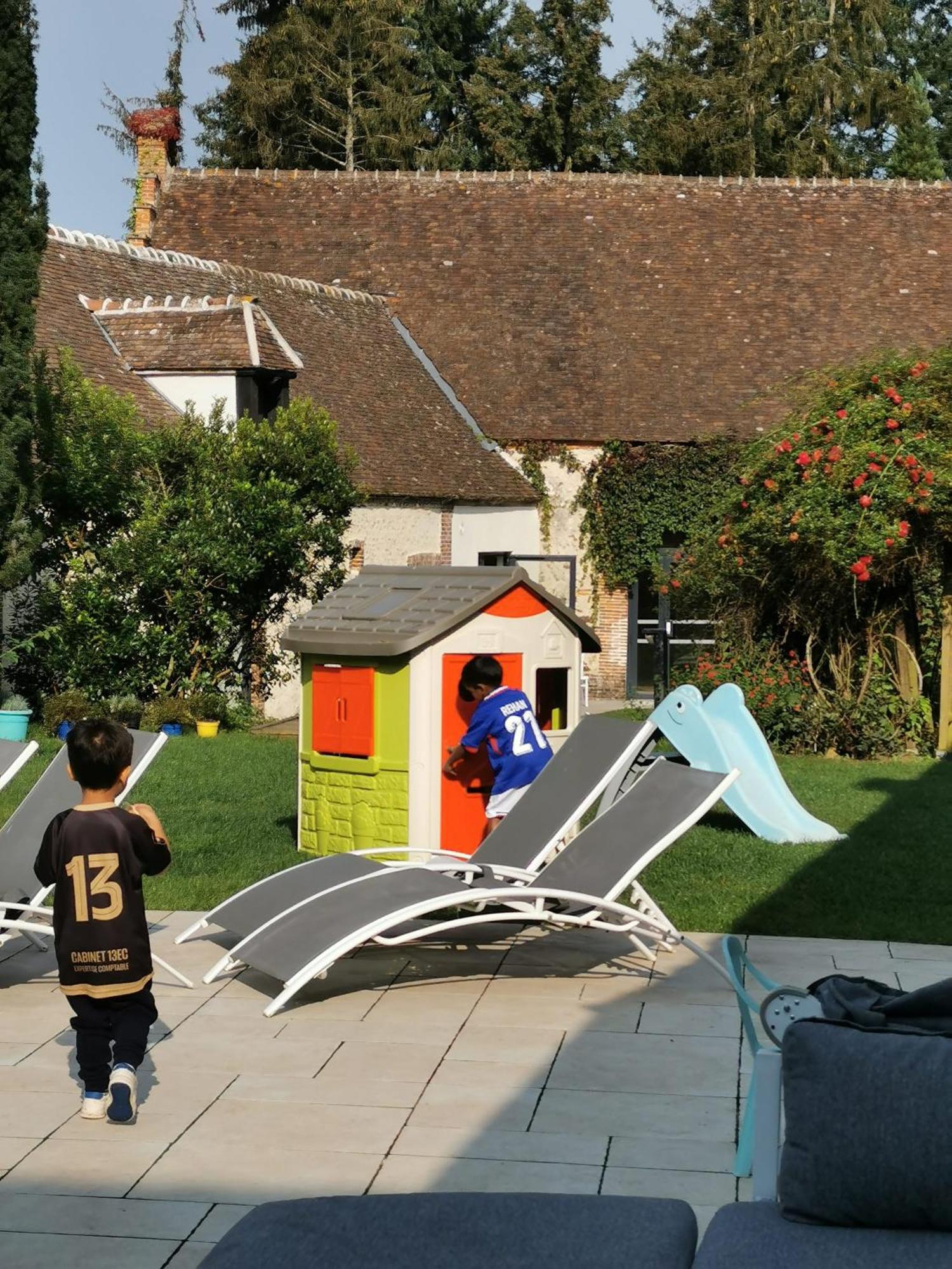 Domaine De Tardais, Ideal Famille Avec Piscine Et Nombreux Loisirs Senonches Exterior foto